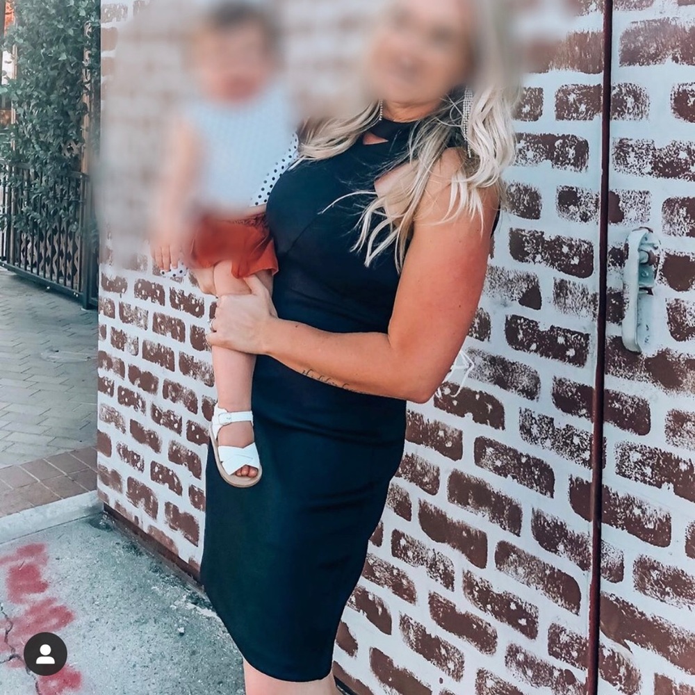 Black guess dress